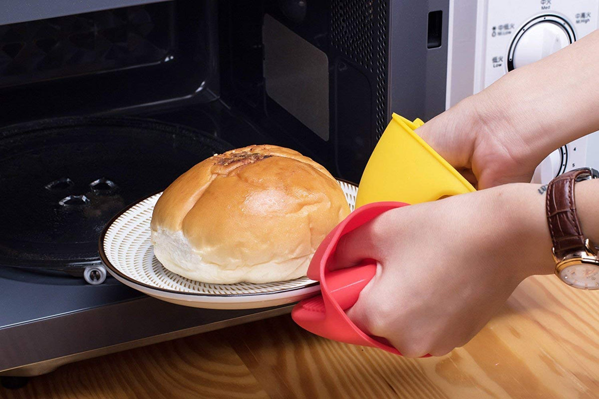 15759